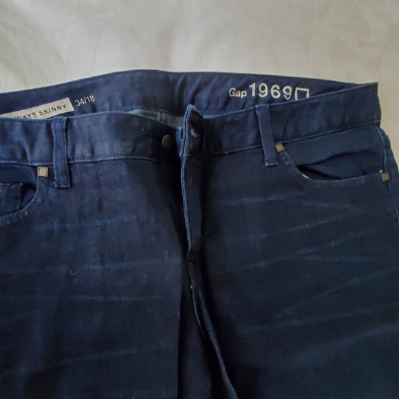 GAP 1969 Skinny Jeans - Picture 4 of 5
